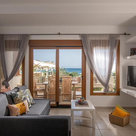 Beachfront Green Apt-Ligaria Beach Exterior foto