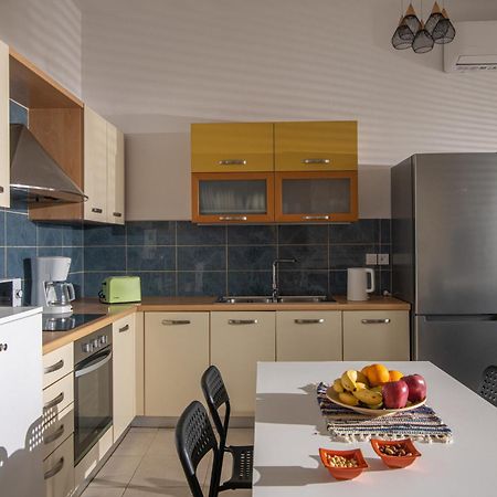 Beachfront Green Apt-Ligaria Beach Exterior foto