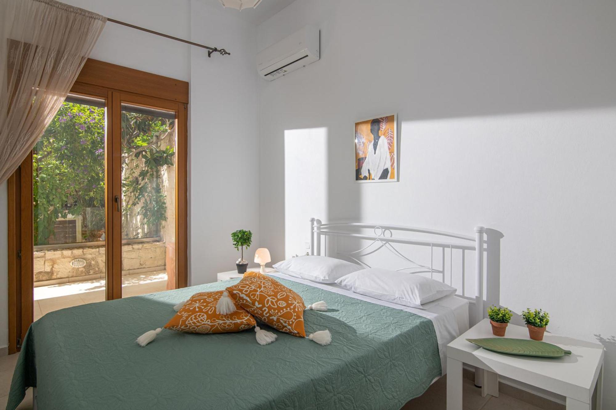Beachfront Green Apt-Ligaria Beach Exterior foto